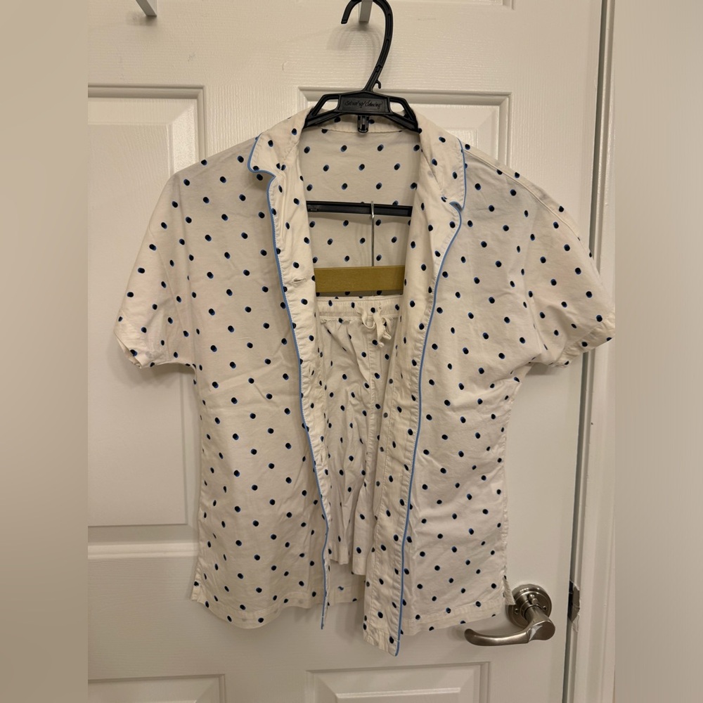 Uniqlo pajama lounge wear set short sleeves short pants (S size)